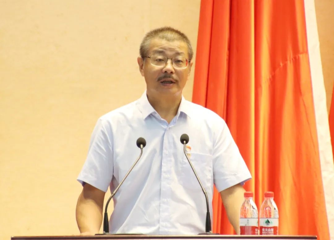 1719823558292295.jpg 海南礦業(yè)召開慶祝中國(guó)共產(chǎn)黨成立103周年暨七一表彰大會(huì)9.jpg